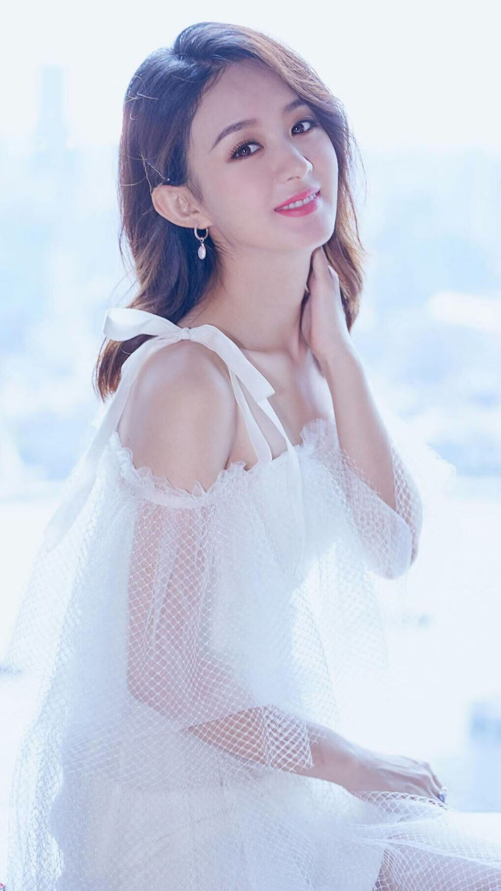 开云体育网址-足球梯队引进外籍教练提升战术素养，外籍足球员入籍中国都有谁