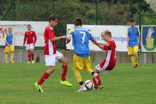 开云体育娱乐-青少年足球普及计划在全球广泛推行,未来希望无限,青少年足球政策